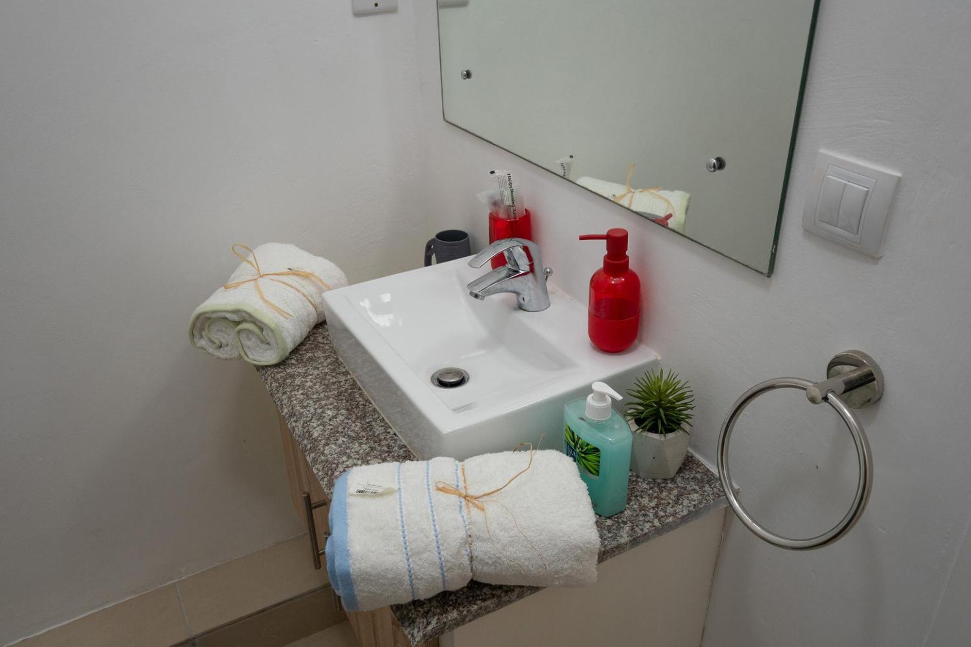 Luxury Beachfront Duplex, Coin De Mire View / 3Bed Cap Malheureux Exteriör bild