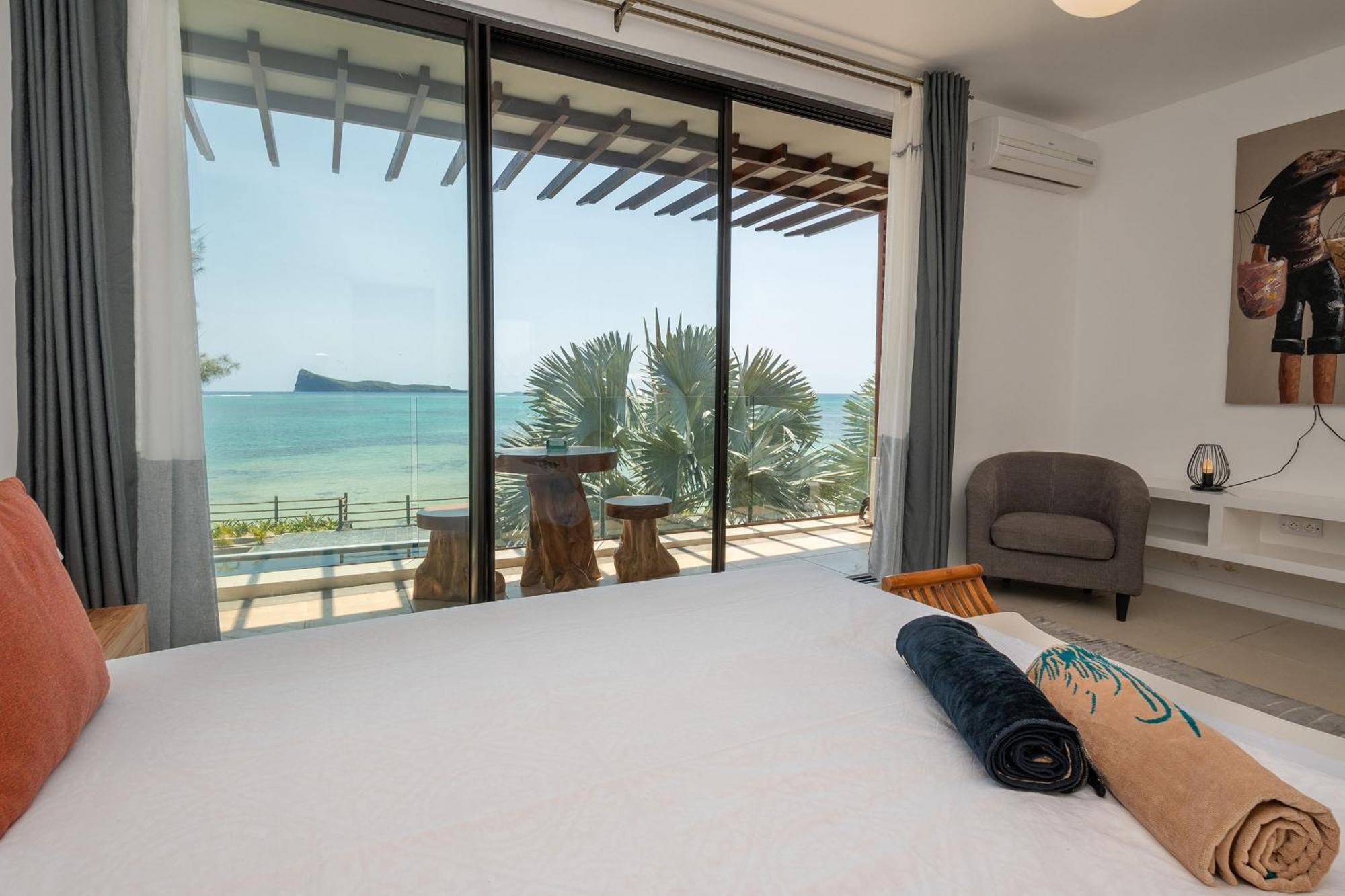 Luxury Beachfront Duplex, Coin De Mire View / 3Bed Cap Malheureux Exteriör bild
