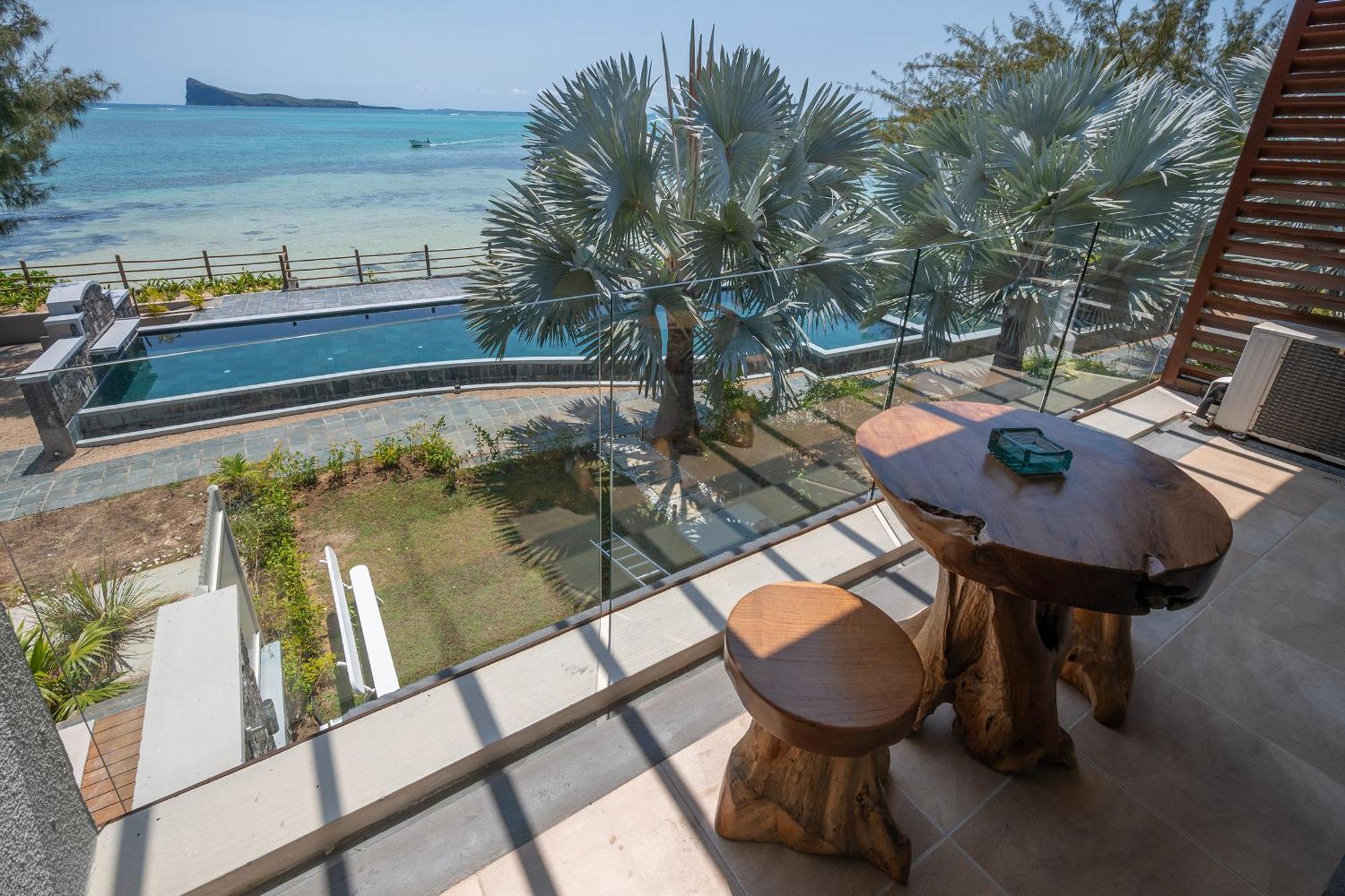 Luxury Beachfront Duplex, Coin De Mire View / 3Bed Cap Malheureux Exteriör bild