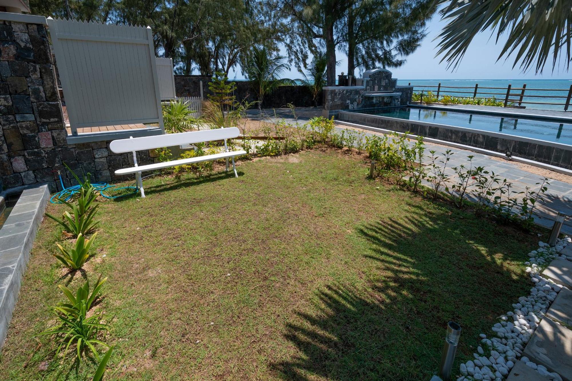Luxury Beachfront Duplex, Coin De Mire View / 3Bed Cap Malheureux Exteriör bild